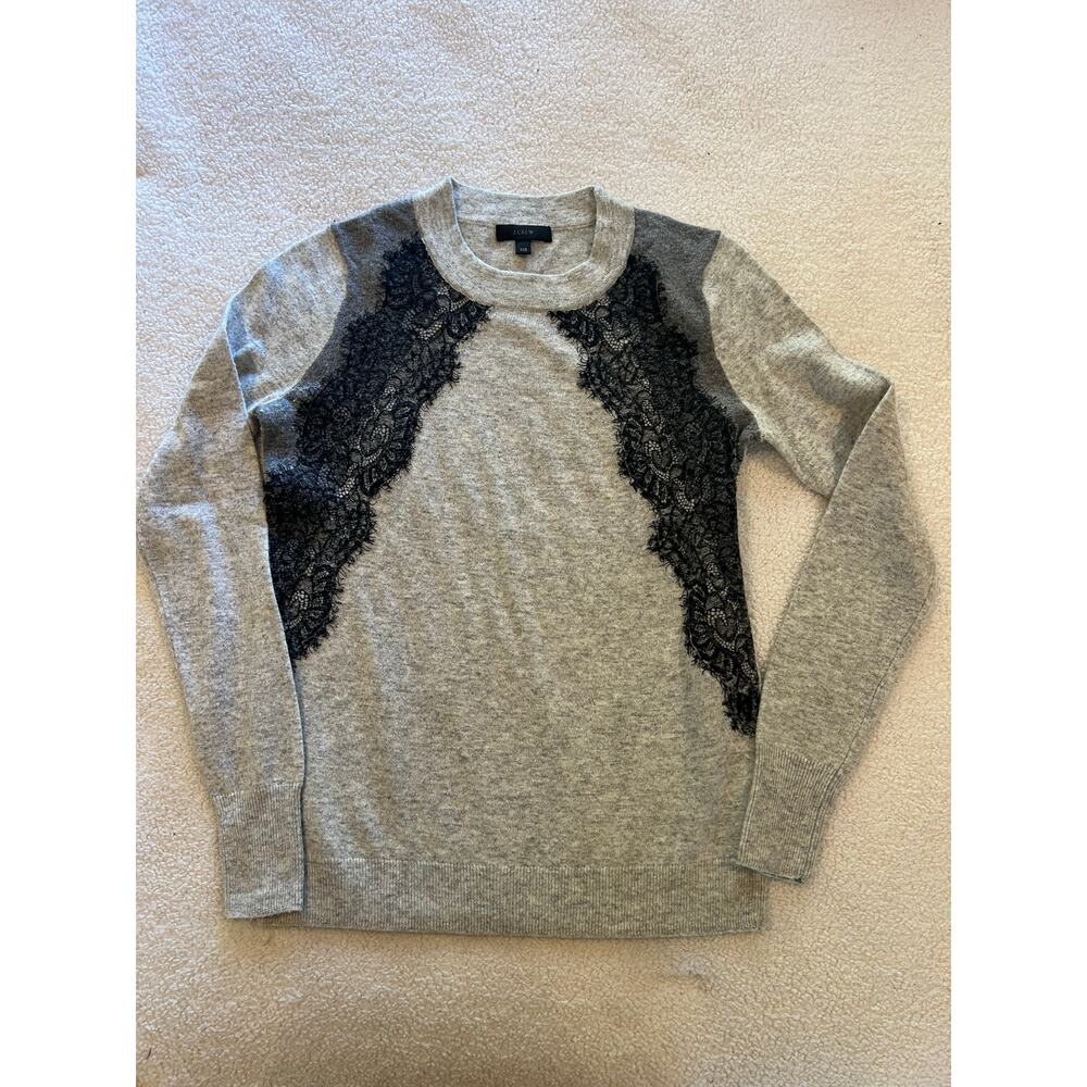 Jcrew woman’s sweater XXS with lace trim decoration
